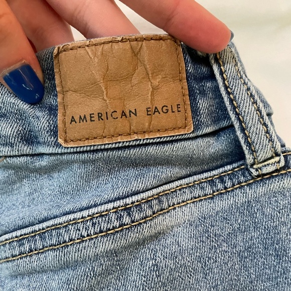American Eagle Super Stretch Jean Shorts Size 0 - Picture 4 of 6